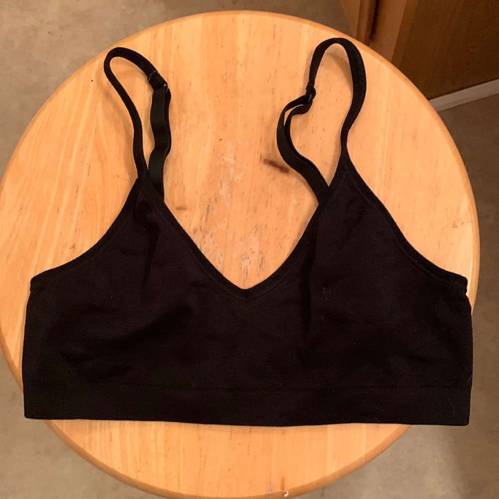 Medium Black Sports Bra Great Condition